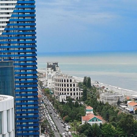 Apartamento Sea Breeze In Batumi Exterior foto
