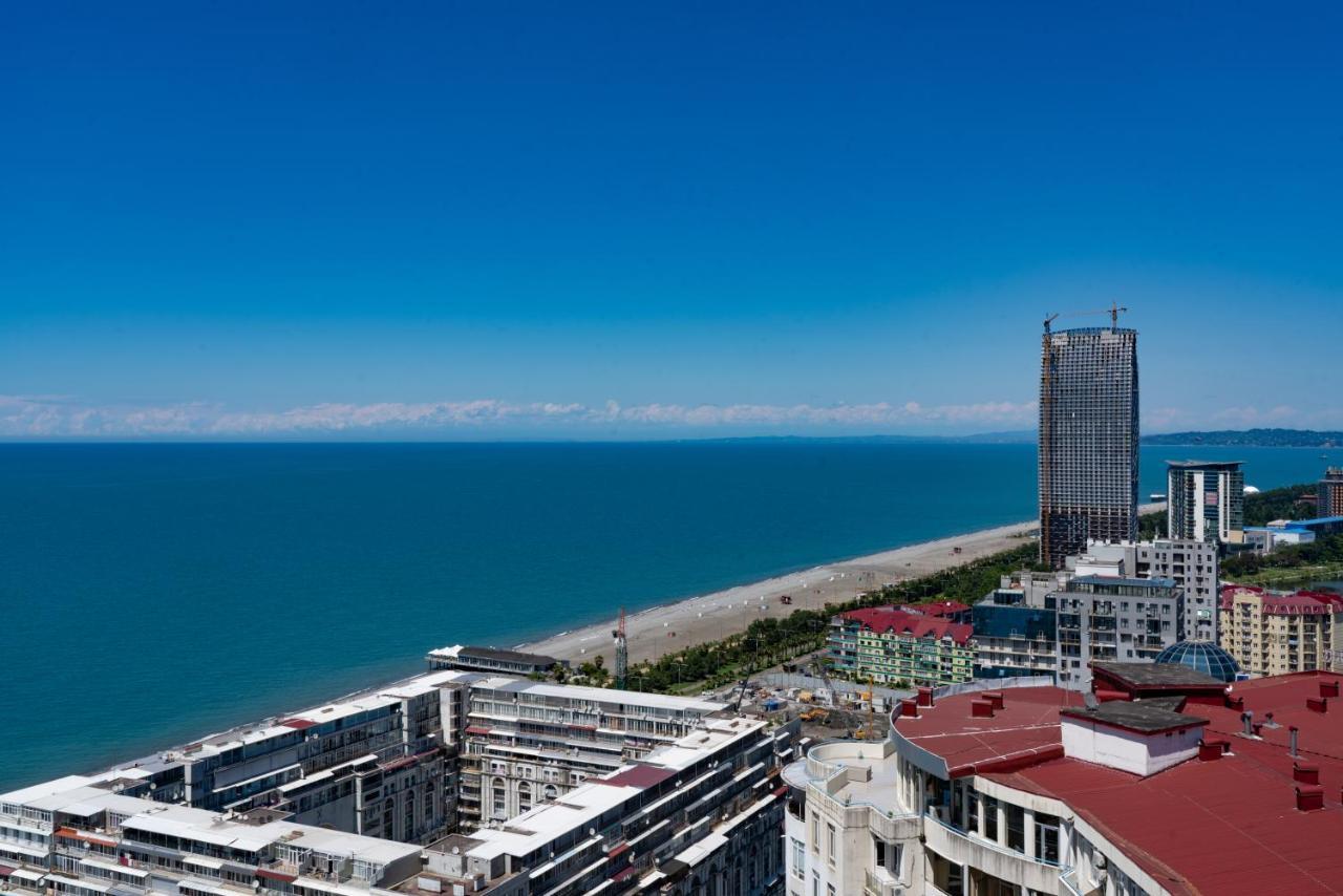 Apartamento Sea Breeze In Batumi Exterior foto